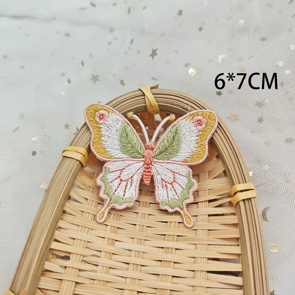Vintage-Blumen-Schmetterlings-Stickerei zum Aufbügeln, niedliche Wärmeübertragungsapplikation für DIY-Kleidung, Jacken, Dekoration, einfach anzubringen. – Detail 22