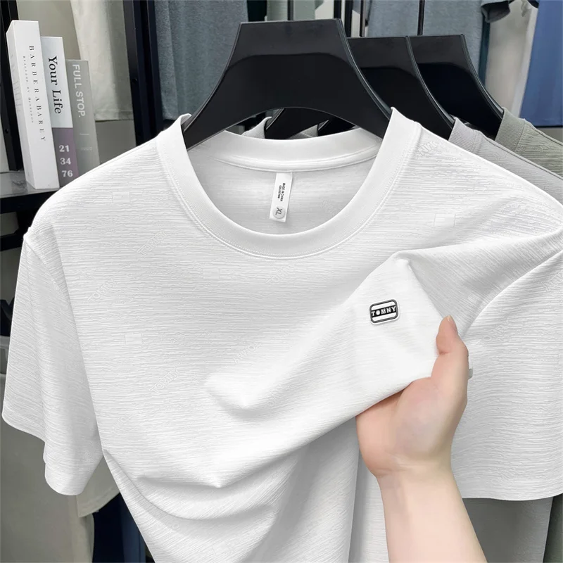 Light luxury brand round neck short sleeve T-shirt men's new fashion embossed casual high-quality comfort breathable summer top