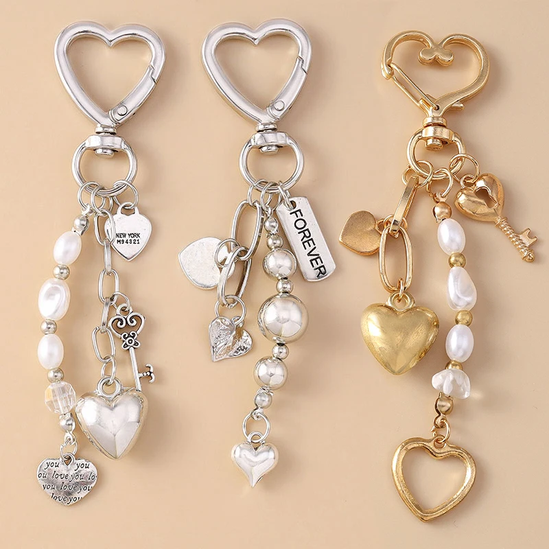 Aihua Y2K Cute Metal Love Heart Key Chain Pearl Key Ring for Women Girls Handbag Pendants DIY Handmade Jewelry Accessories Gifts