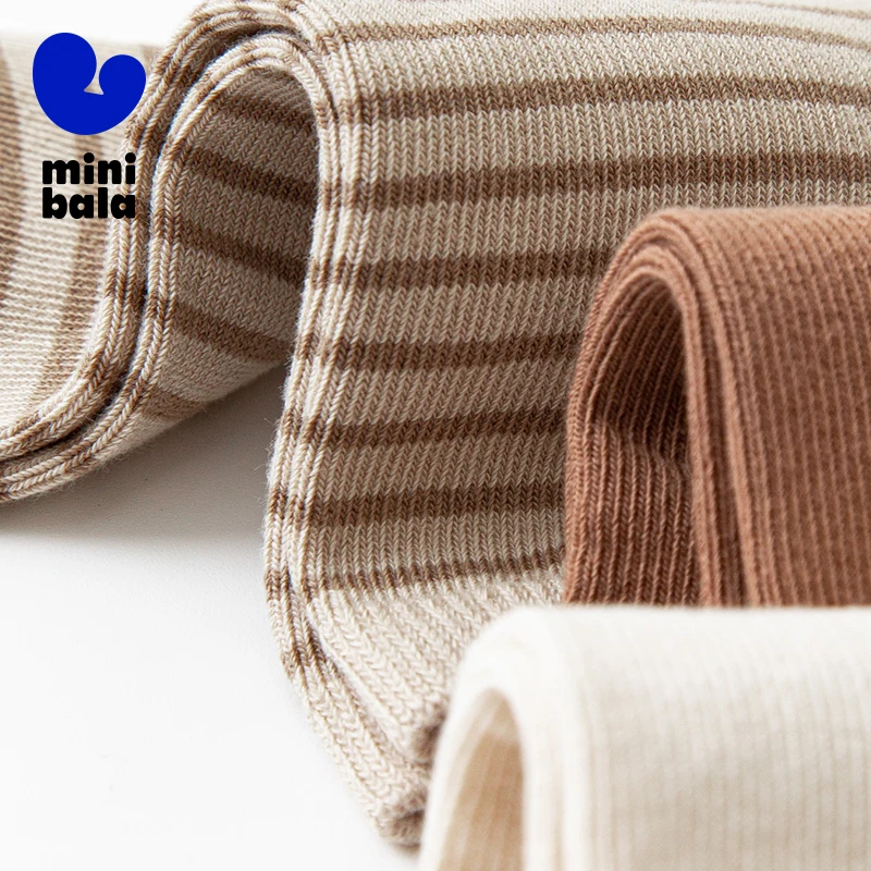 Mini Balabala Kids Paquete de 3 calcetines de algodón suave Nuevos transpirables, elásticos y agradables para la piel para niños y niñas