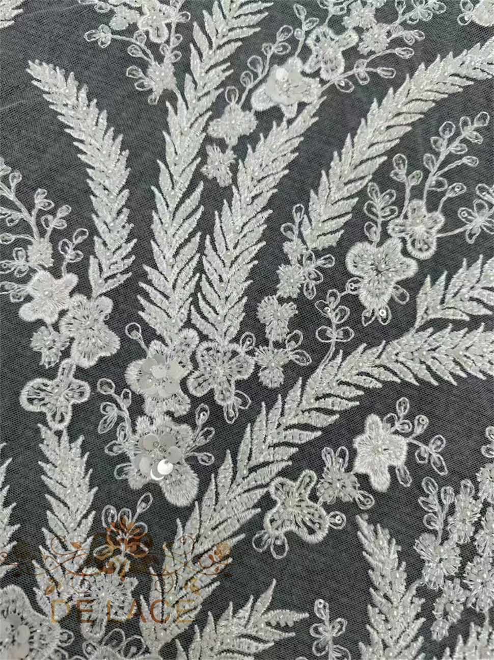 

МОЯ нежная кружевная ткань с цветочной вышивкой, высококачественная кружевная ткань для свадебного платья, расшитая бисером и пайетками