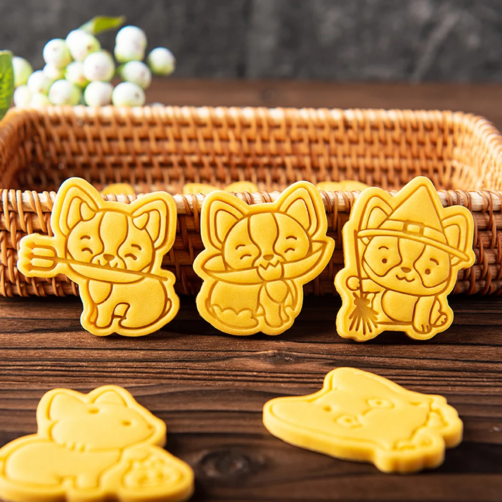 1PCS Cute Halloween Dog Fondant Cake Mold Biscuit Cookie Plunger Cutters Sugarcraft Cake Decorating Tools