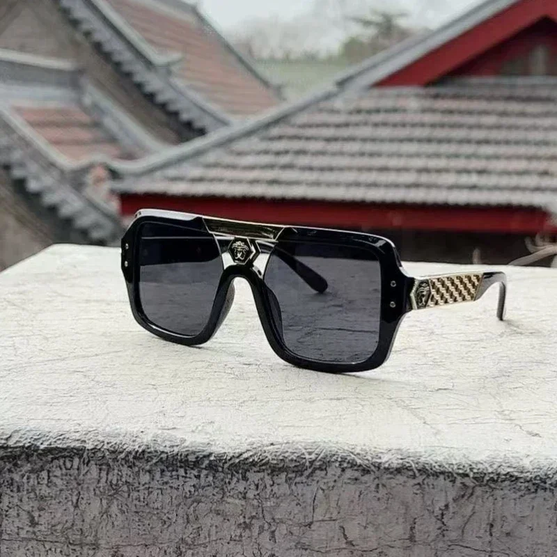 

2025 новые модные квадратные солнцезащитные очки для женщин и мужчин, роскошные солнцезащитные очки UV400, солнцезащитные очки в большой оправе, унисекс, винтажные Gafas Oculos De Sol