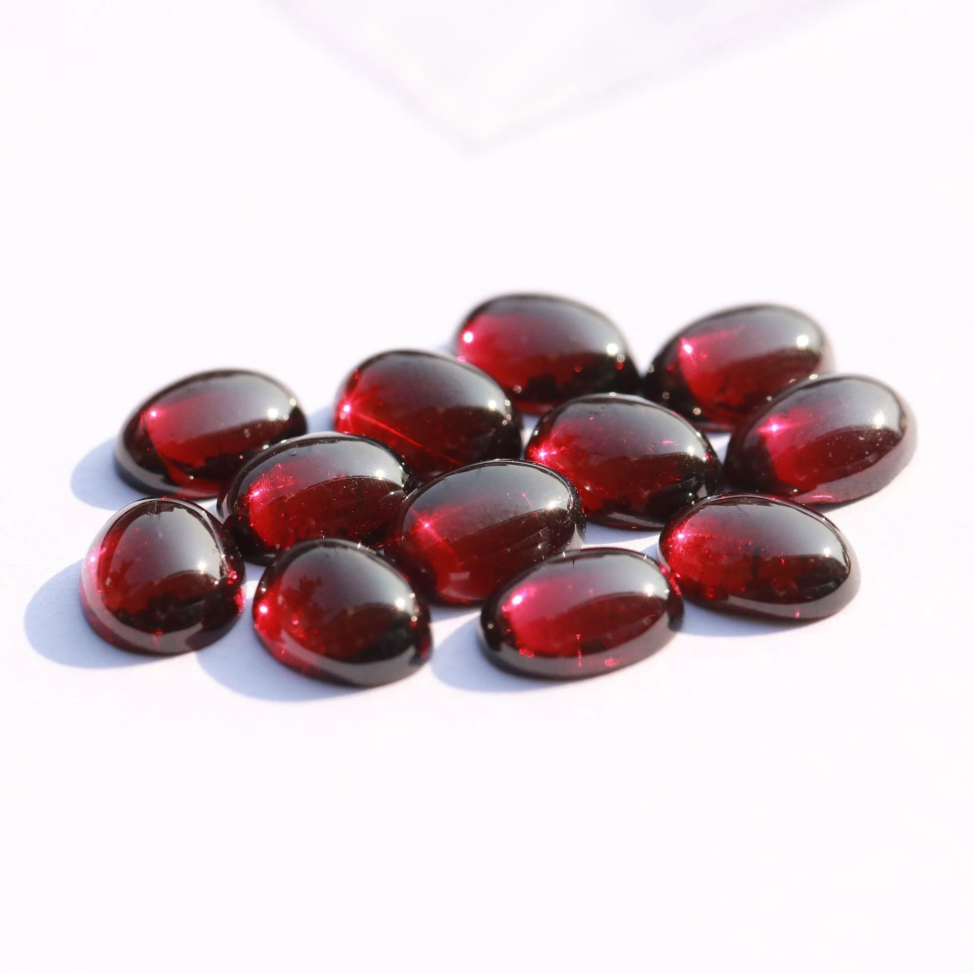 

5x7-8x10 мм овальный кабошон огранки натуральный магний алюминий фиолетовый гранат