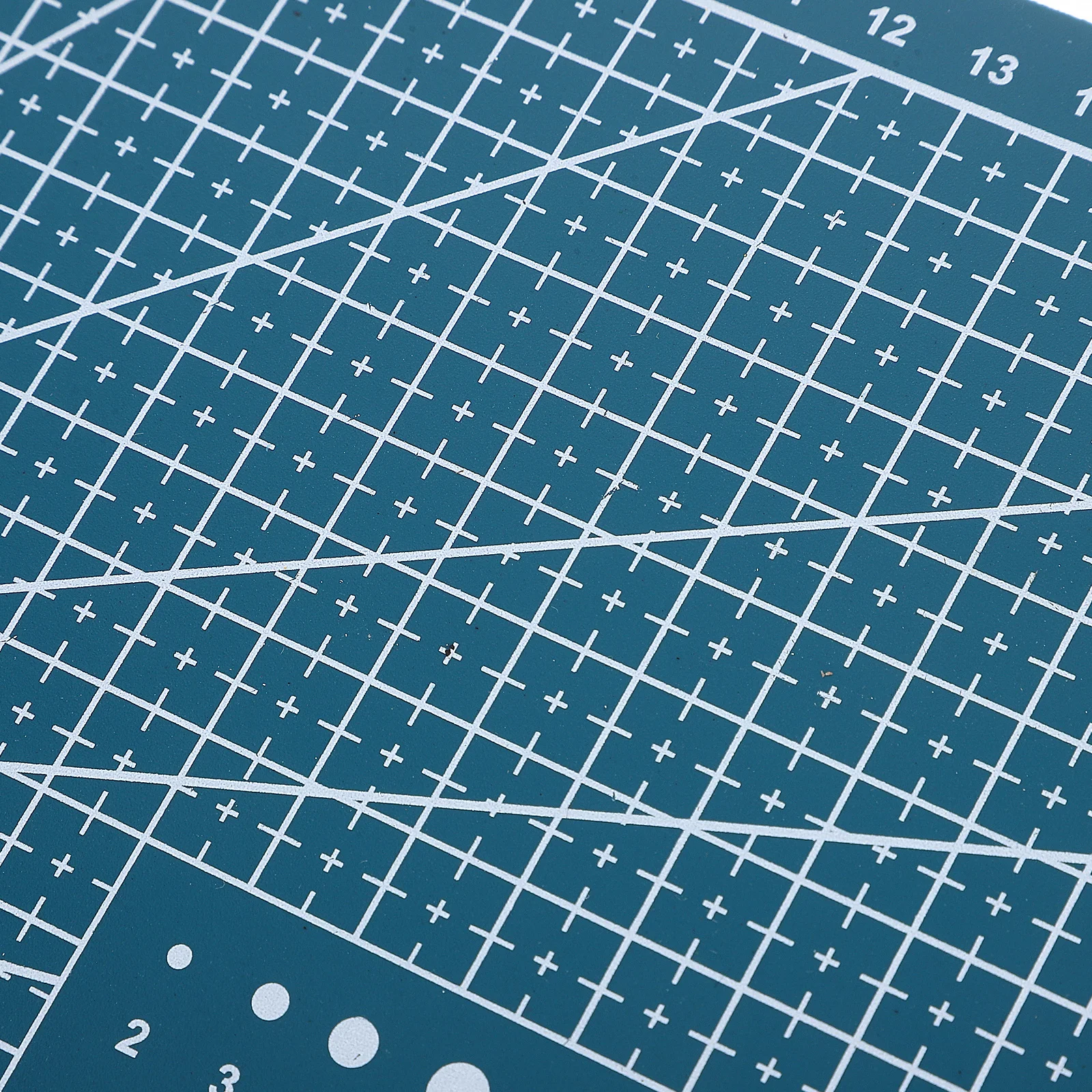 

2Pcs A5 Dual Side PVC Cutting Board with Measurements for Craft Sewing DIY Scrapbooking Engraving Art Mat Pink