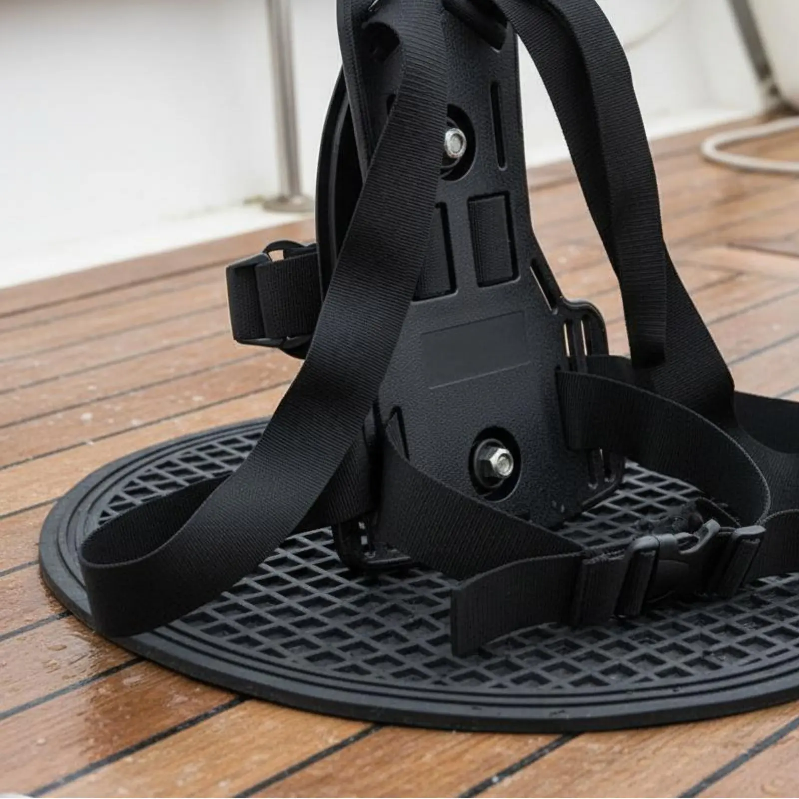 

Aluminum Diving Backplate Lightweight Diving Cylinder Backplate Dive Cylinder Carrier Secure Fit Cylinder Backpack Adjustable