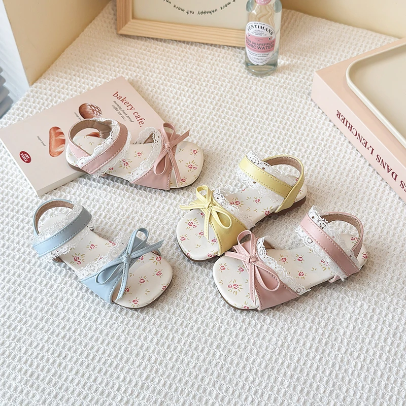 Summer Girl's Sandals Flower Butterfly-knot Elegant Light Children Sliders Square Toe Sweet Soft Leather All-match Kids Shoes
