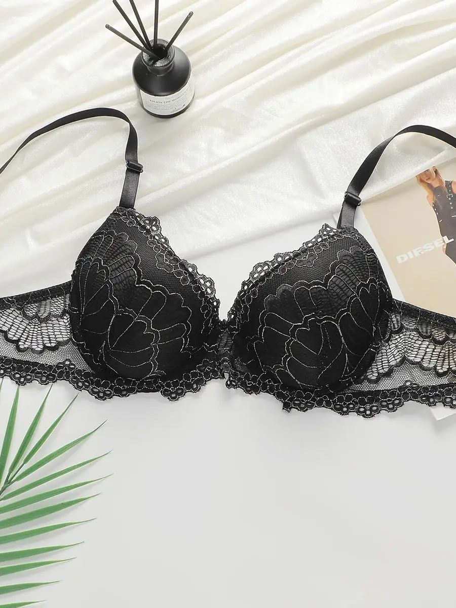 Women\'s Black Sexy Flower Embroidered Pattern Bra With Steel Ring Gathering Push Up Bra For Daily Casual Wear B6063