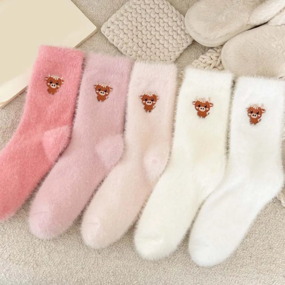 5Pairs Embroidery Cow Winter Fluffy Socks Cartoon Cattle Sweet Thicken Warm Socks Mid Tube Ladies Hosiery Floor Socks Soft
