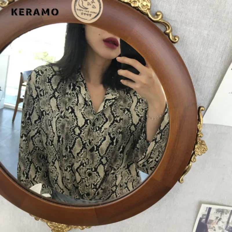 Retro Snake Printting Turn-down Collar Loose Fit Blouses 2024 Autumn Women\'s American Casual Long Sleeve Baggy Shirts Top