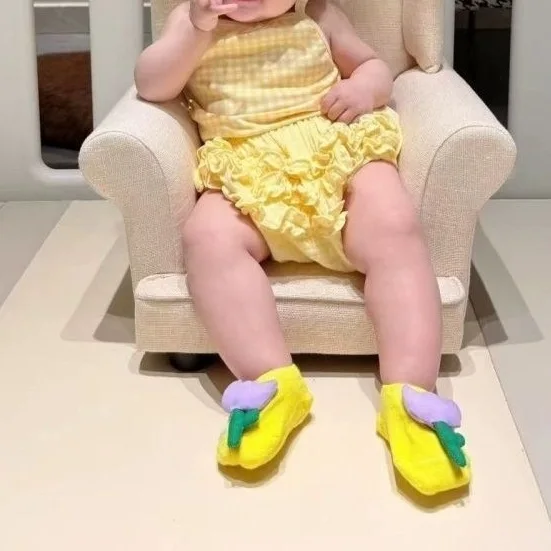 

2 Piece Set Plaid Suspender Baby Clothes Summer Shorts Set for Girls and Babies Cute Lace Super Cute Thin Style