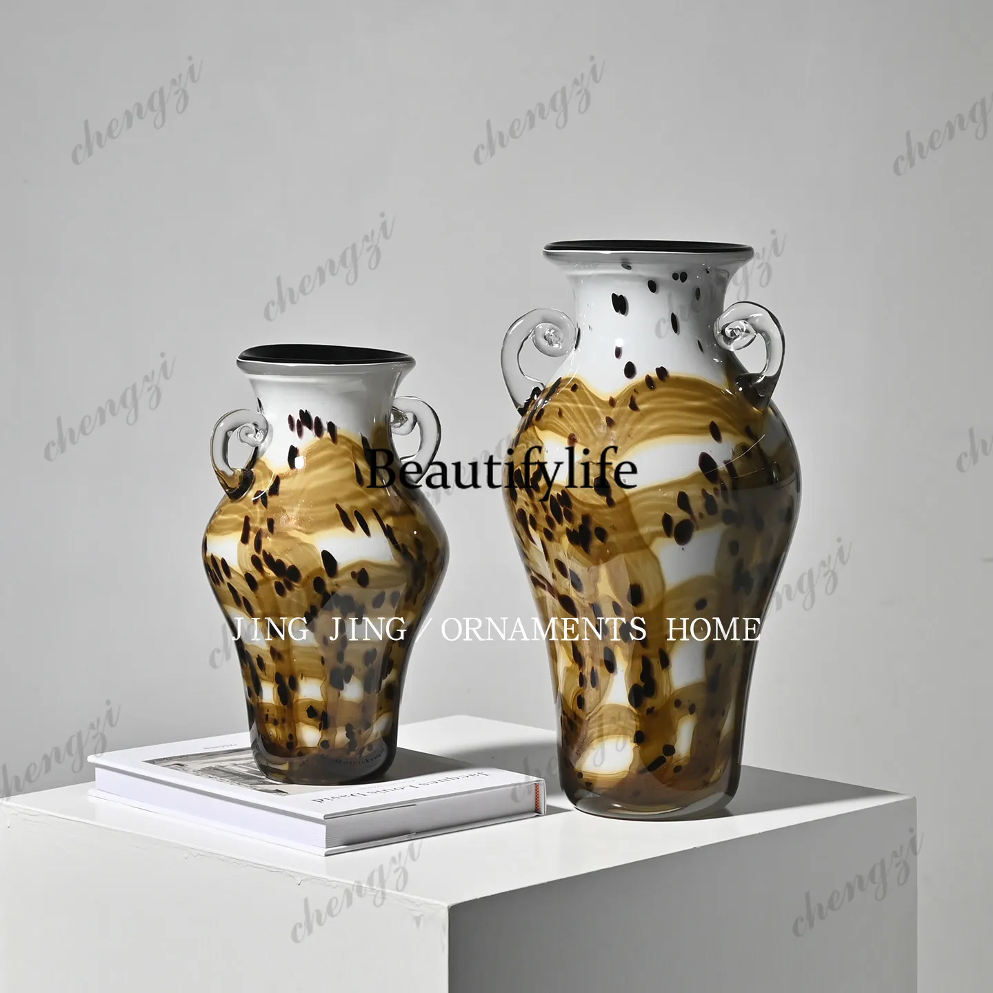 Retro amber binaural glass vase living room flower arrangement high-end ornament desktop decorative flower device