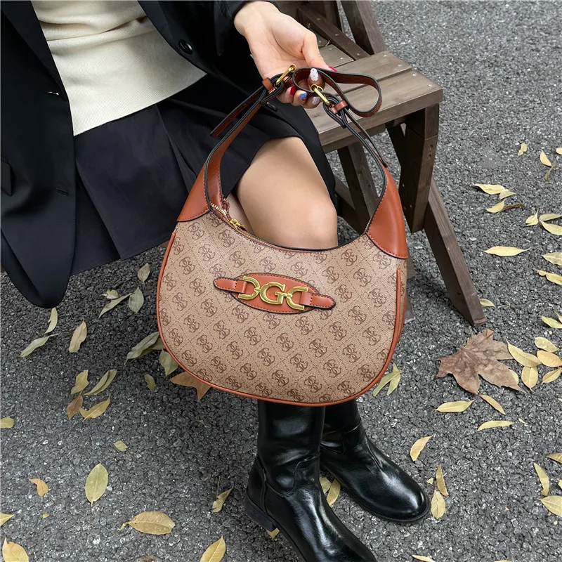 

2025 Trendy Crescent Shoulder Bag - Women's Unique Pea Purse, High-End Crossbody, Chic Daily Accessory