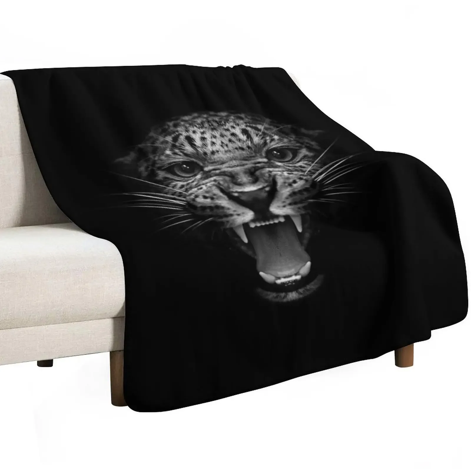 angry jaguar face black and white wallart Throw Blanket manga Multi-Purpose halloween Bed covers for winter Blankets