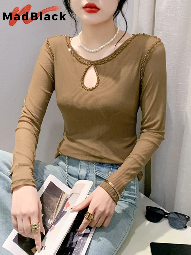 

MadBlack European Clothes Tshirts Women Round Collar Beaded Keyhole Slim Mesh Tops Long Sleeve Tee Spring Autumn T43458JM