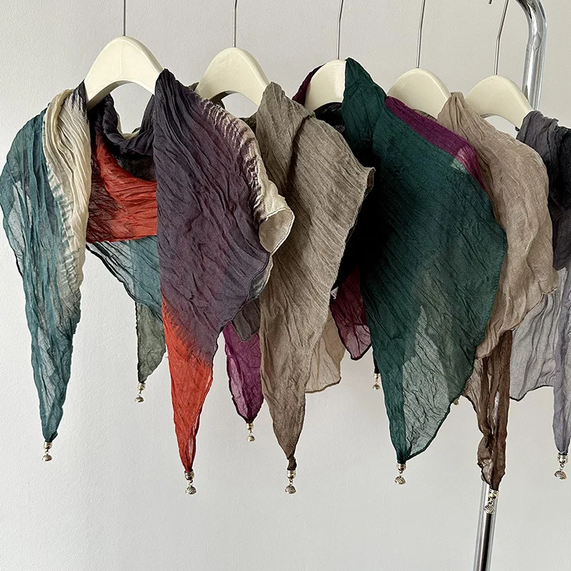 Magnetic Buckle Pleated Color Matching Cotton and Linen Silk Scarf Neck Protector and Decorative Fashionable Small Square Shawl.