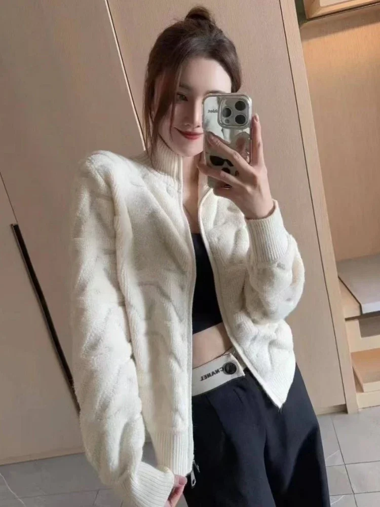 Korea Dongdaemun Autumn Winter Zip Knitted Cardigan Jacket Embroidery Design Slim Long Sleeve Knit Cardigan Sweater Coat Women