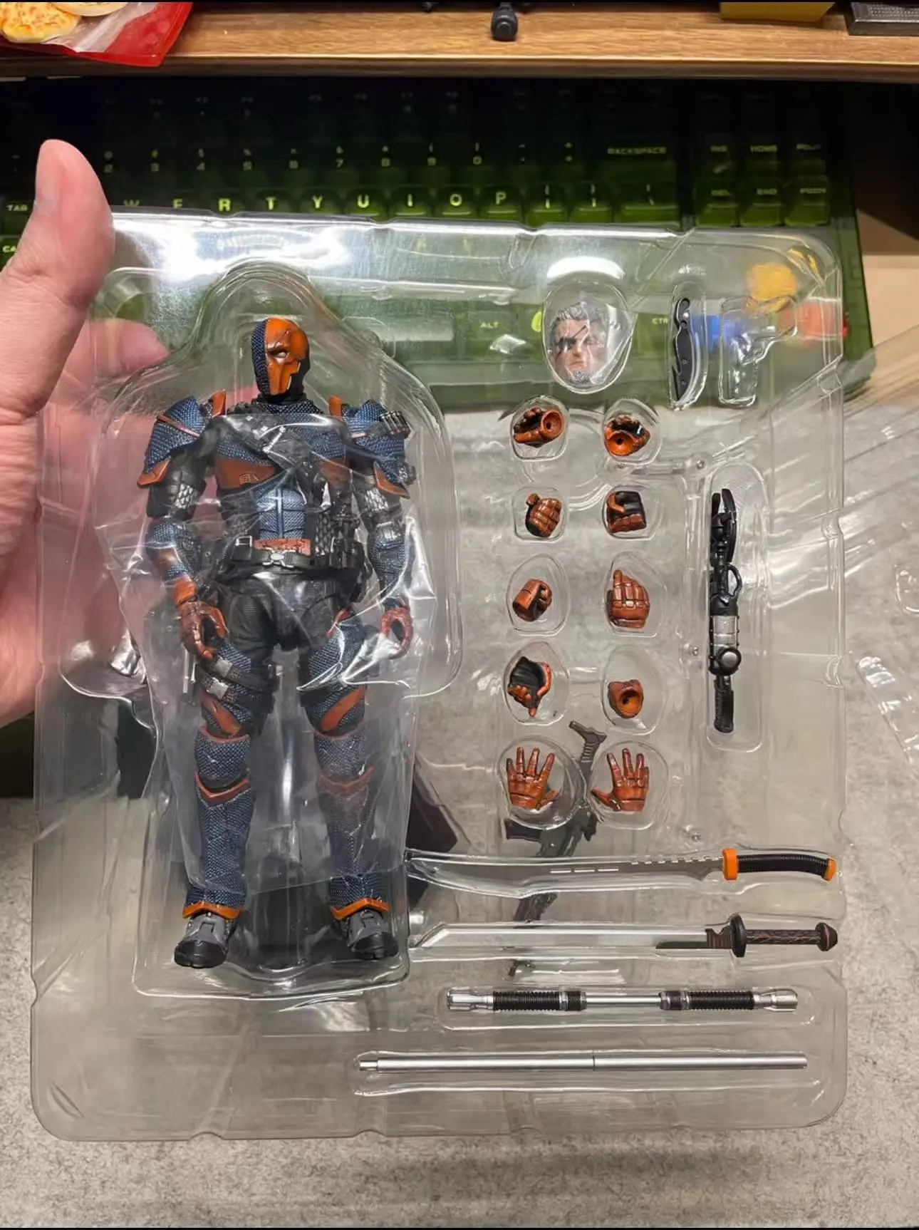 Культура Юанье, хорошее производство продукции, Бэтмен, колокольчик смерти, рыцарь Аркхема, рухомые руки кукол