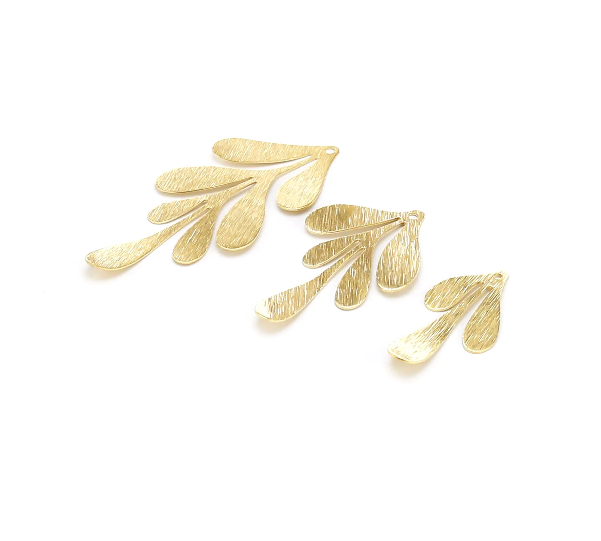 Textured Leaf Pendant, Leafy Earring Charms, Necklace Pendant, Raw Brass Findings, Jewelry Making -R193
