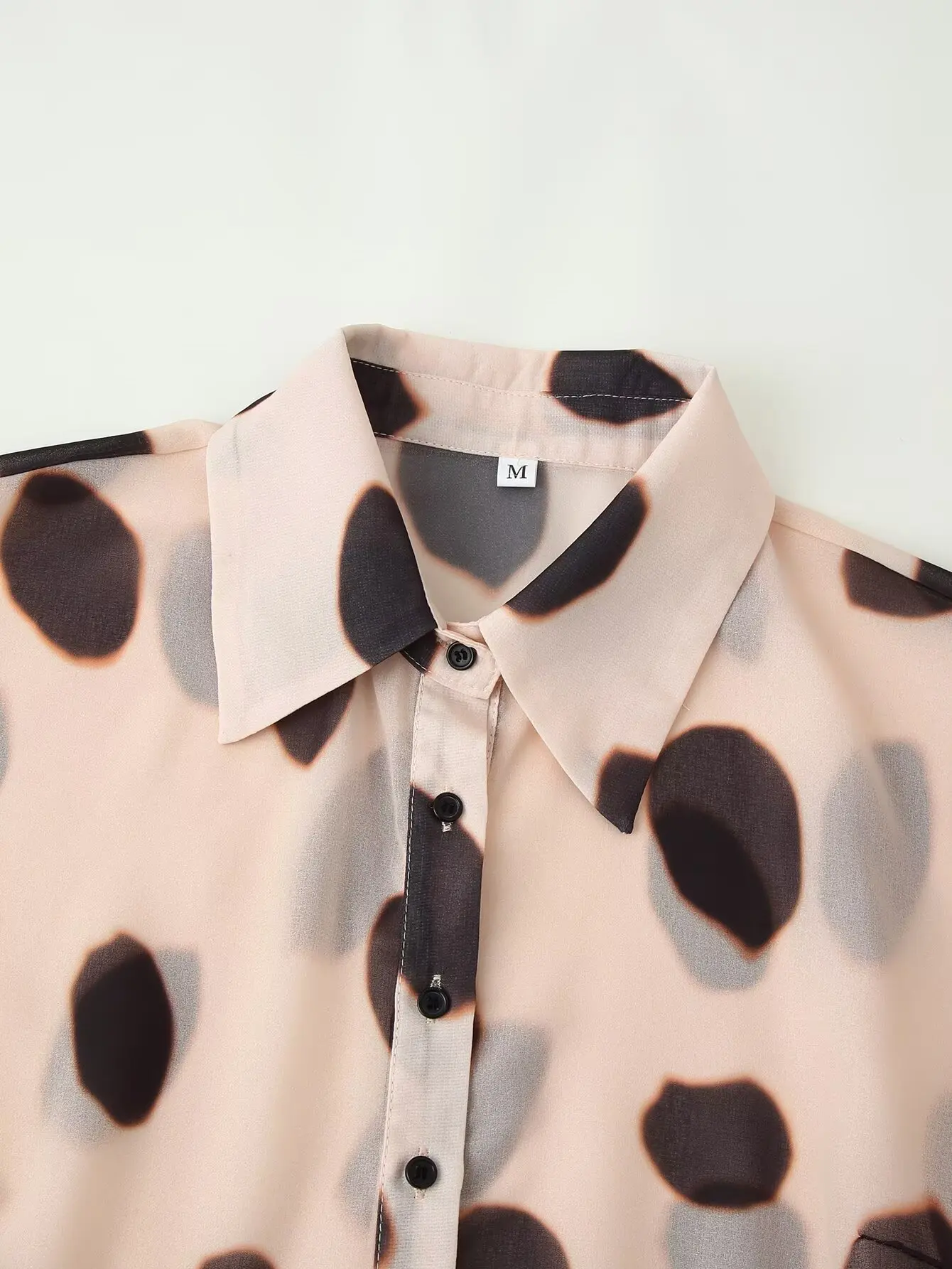 KLKXMYT Modisches Kleid im Leopardenmuster aus transparentem Chiffon im Hemdstil für Damen, lässig, mit Revers, schick, für den Urlaub, Minikleider, abnehmbarer Schal – Detail 8