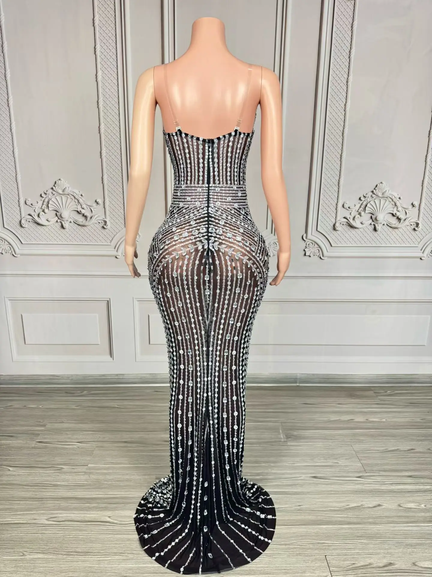 Luxury Sparkly Crystals  Tight Fitting Long Dresses Night Party Outfit Sexy Women Elegant See Through Mesh Evening Gown Bazhuayu