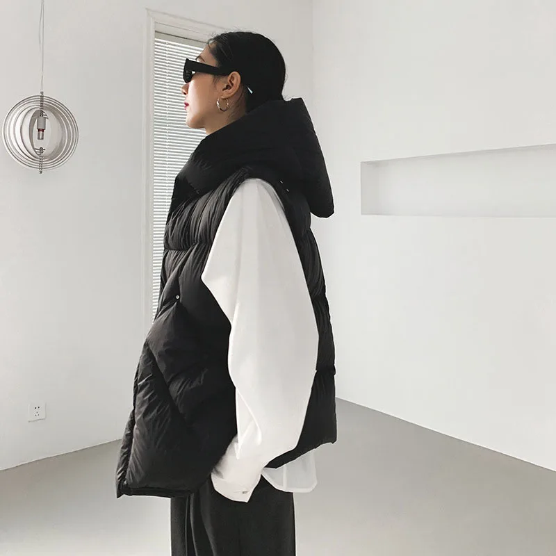 Women Waistcoat 2025 New Autumn Winter Warm Hooded White Duck Down Leisure Women Down Vest Solid Color Women Down Jacket H480