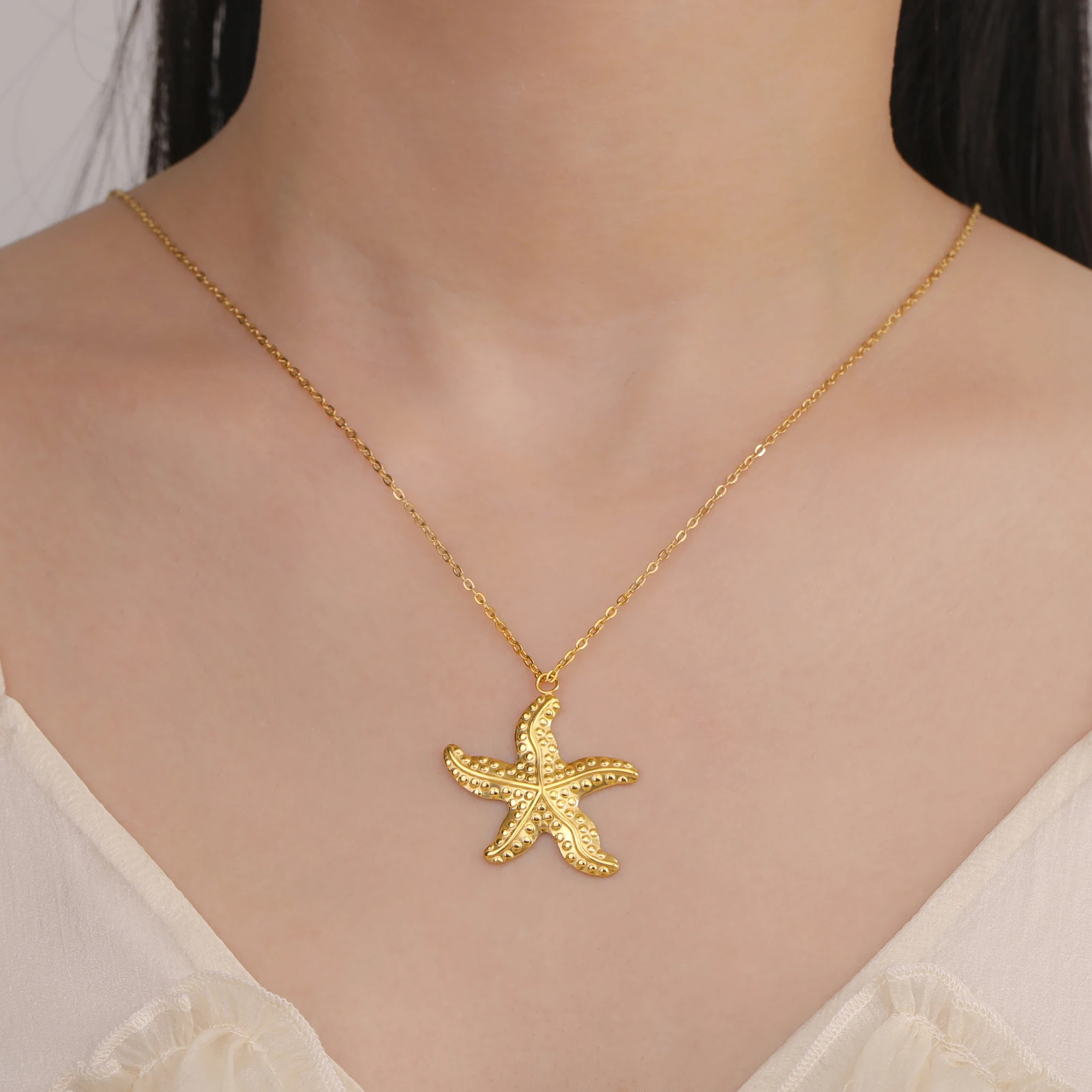 Lucktune Stainless Steel Big Starfish Pendant Necklace for Women Gold Color Seastar Choker Necklace Y2K Jewelry Valentine\'s Gift