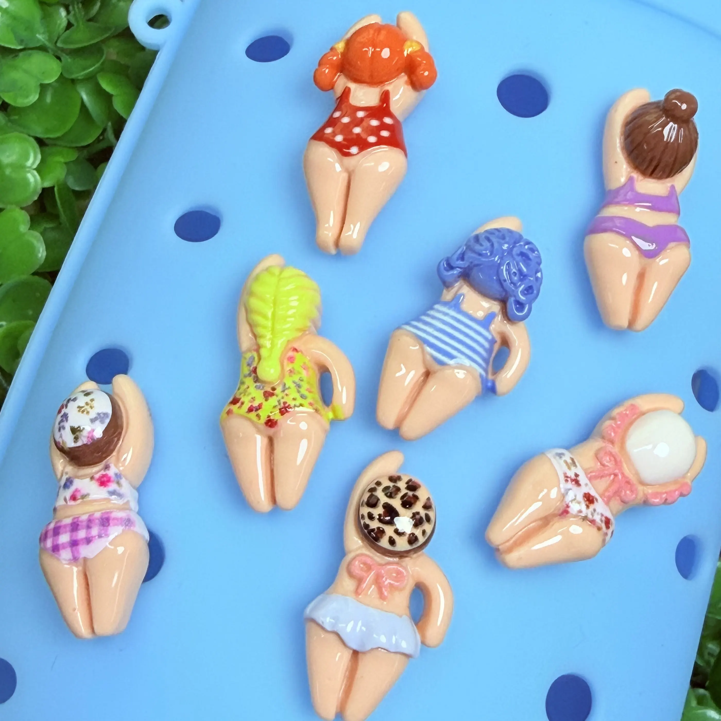 7PCS Cartoon Swimming Resin Sandals Shoe Charms Decorations for DIY Bracelets Garden Hole Slipper Accessories Xmas Party Gift