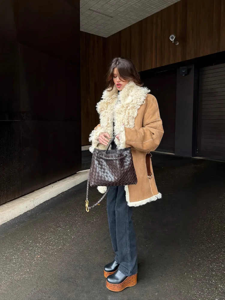 

Women Casual Brown Reversible Wool Jacket Elegant V-neck Full Sleeve Lace-up Warm Jackets Lady 2025 New Daily Street Outerwears