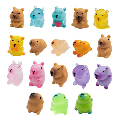 18 pz Capibara Glow in The Dark Mini Capybara Figurine In Resina Luminoso Capibara Mini Giocattolo Regali Desktop Da Tavolo All'aperto