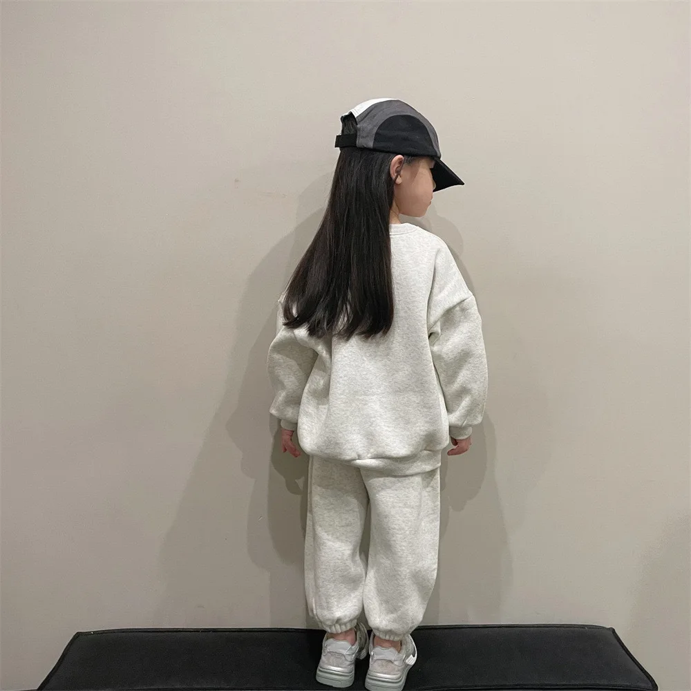 Girls\' Clothing Set Autumn New Letter Embroidered Sports Sweatshirt+fashionable Sweatpants 2-piece Set for Children Clothes Suit