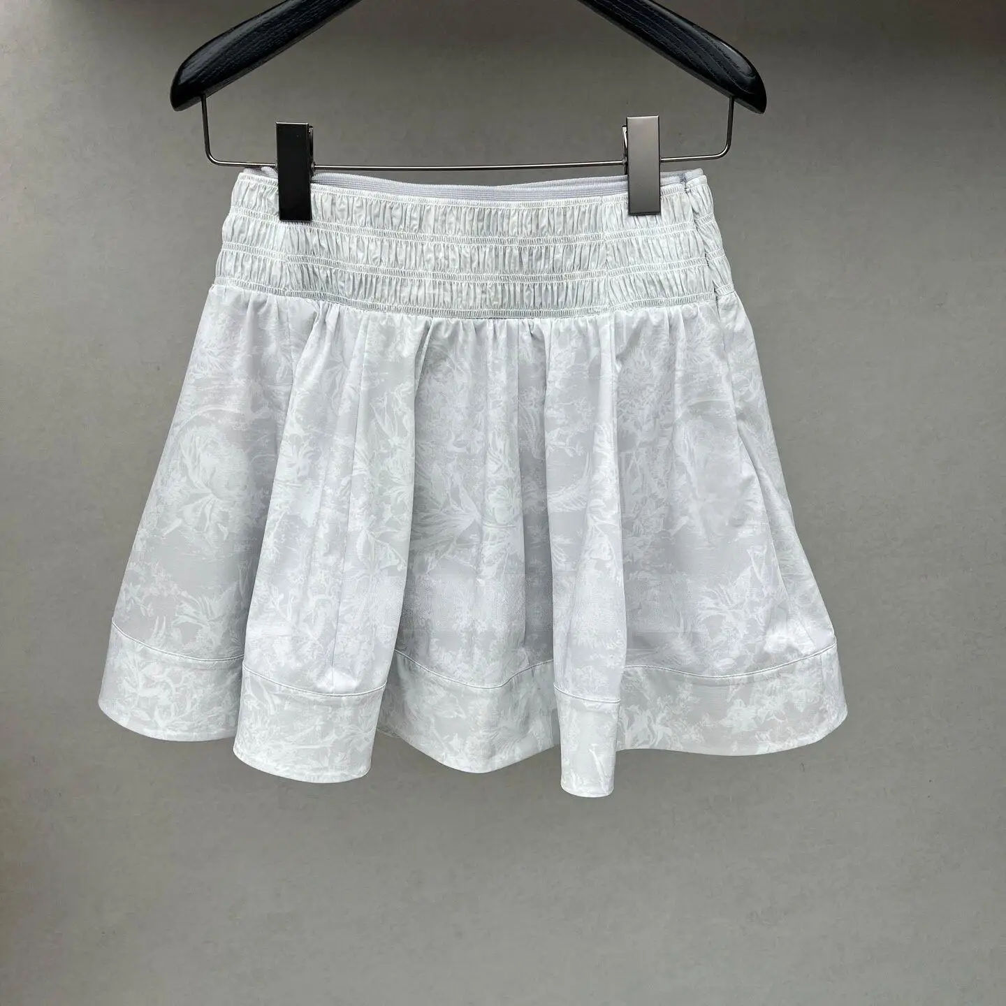 Women 2026 Summer Printed Golf Skort Umbrella Hem Slimming Anti Walk Out Lined Skirt Fashion Versatile