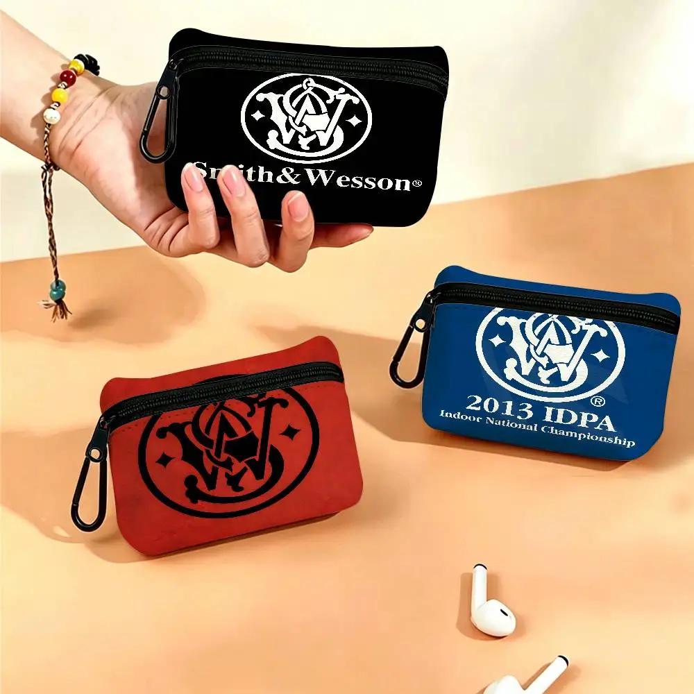 S-Smith-&-Wesson Robust-Classic Lightweight Oxford Fabric Coin Purse Carabiner Hook Design Mini Card Key Organizer Bag