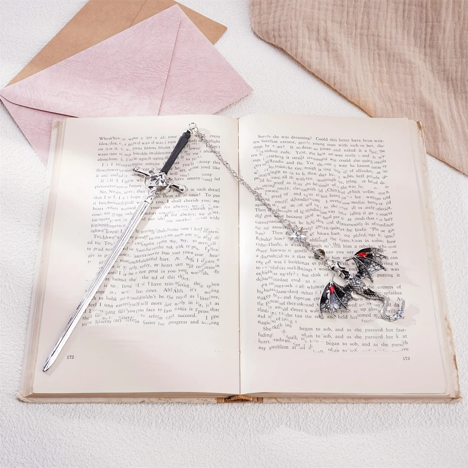 1Pc Dragon Sword Fantasy Bookmark, a Gift for Readers and Book Lovers, Birthday Gift, Silver/Gold Color, Bookmark, Unique Gift, for Women and Men, Bookish Style