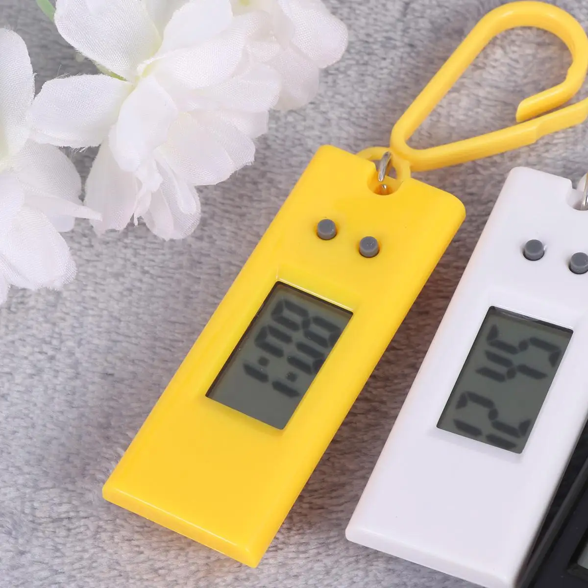 

5 Pcs Watches Clip-on Simple Pocket Backpack Electronic Keychain Keyring Women's