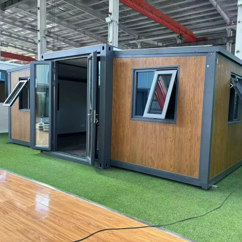 Steel Frame Durable Sandwich Panel Container House and Modern Mobile Home 20ft 40ft 3 Bedrooms Eco Design