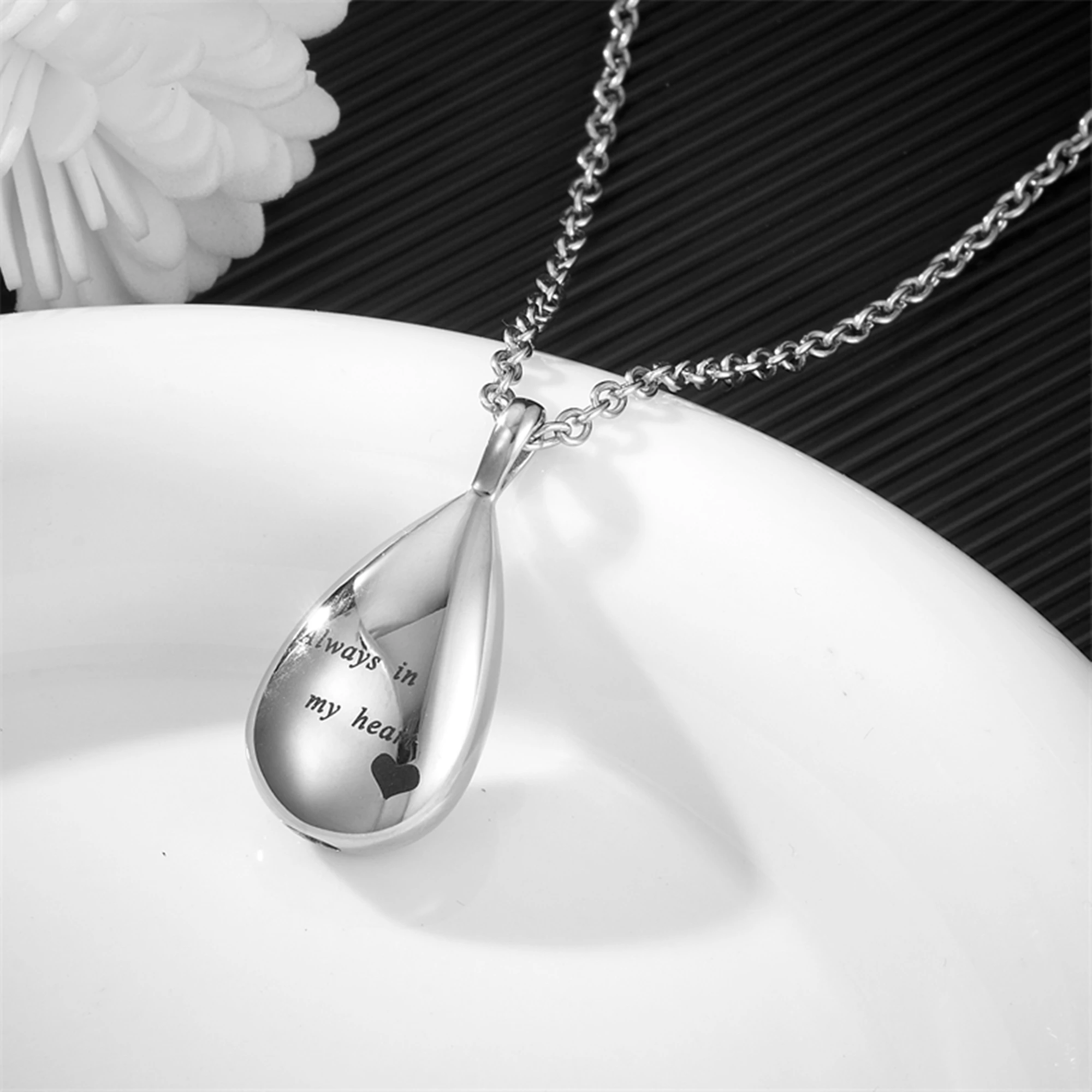 Cremation Jewelry for Ashes for Human Keepsake Stainless Steel Memorial Pendant Cremation Urn Necklace for Human Ashes