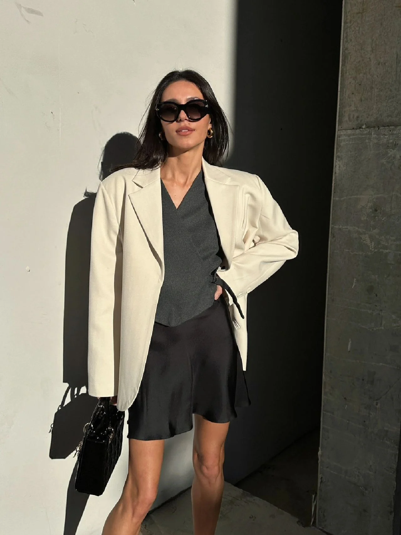 Silky Black Satin High Waist Fish Tail A-Line  Skirt Pepamack Smooth Acetate Satin Short Skirt for Women Commute Style