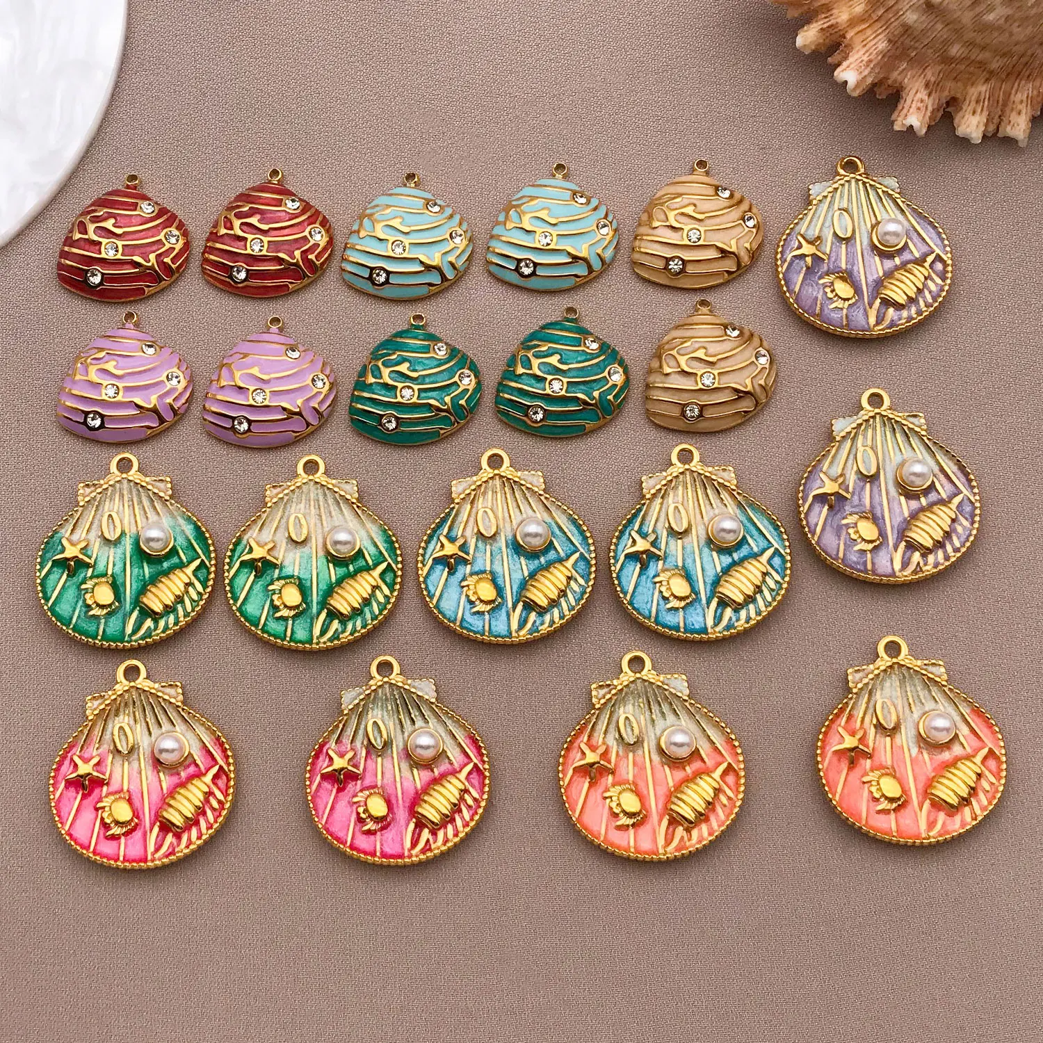 2 stücke Edelstahl Sommer Meer Charms Shell Schildkröte Conch Goldene Anhänger Schmuck Machen DIY Frauen Halskette Ohrringe Zubehör