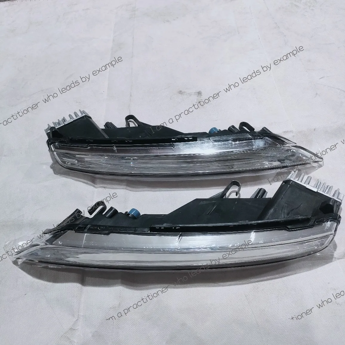 

Applicable To15-17 years Porsche Cayenne LED daytime running lights, front bumper fluorescent lights daytime running lights