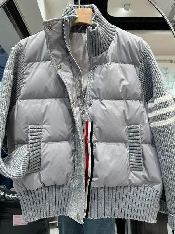 Faionable ort gebreide opstaande kraag tee bars dames dons Jaet 2025, herfst winter nieuwe Sle witte Du veren jas