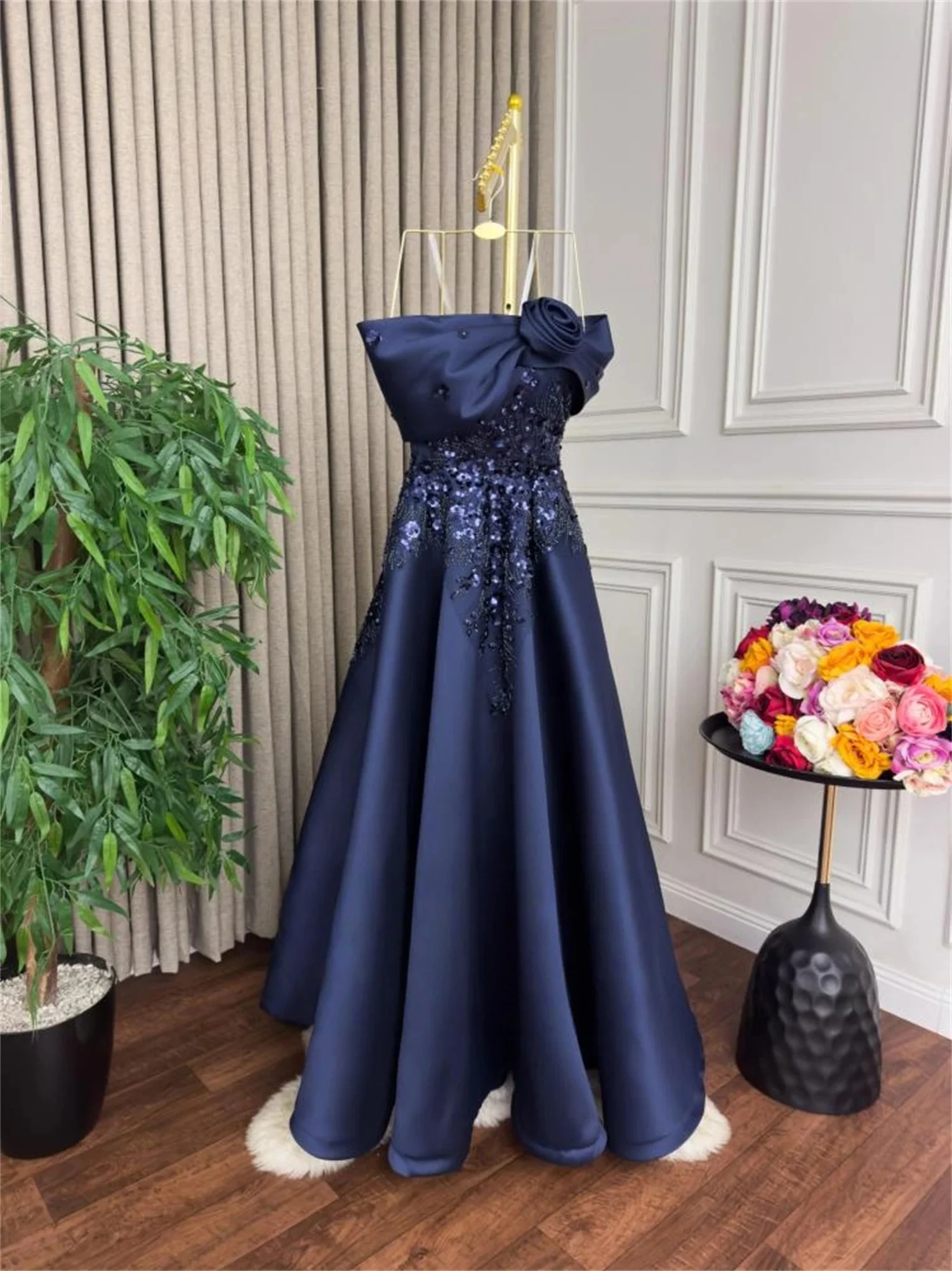 Blaues schulterfreies langes maßgeschneidertes Anlasskleid Abendkleider Abschlussball Pastrol Unisex Jersey Retro Dubai Saudi Arabisch Maßgeschneidert