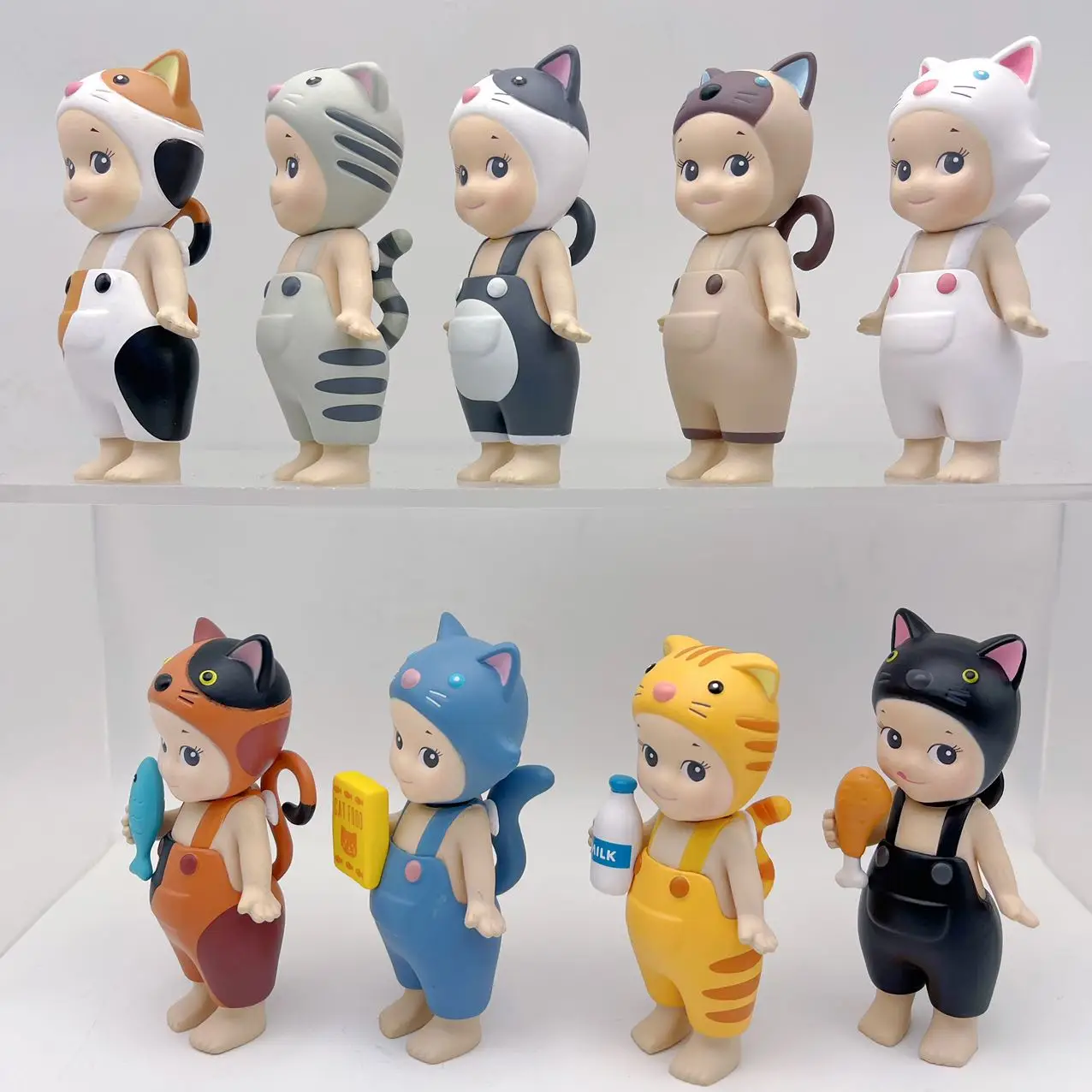 Sonny Angel Scatola casuale Meow Meow Daily Series Cat Blind Box Anniversario Desktop Anime Figure Ornamenti Bambola Regalo di Natale Giocattolo