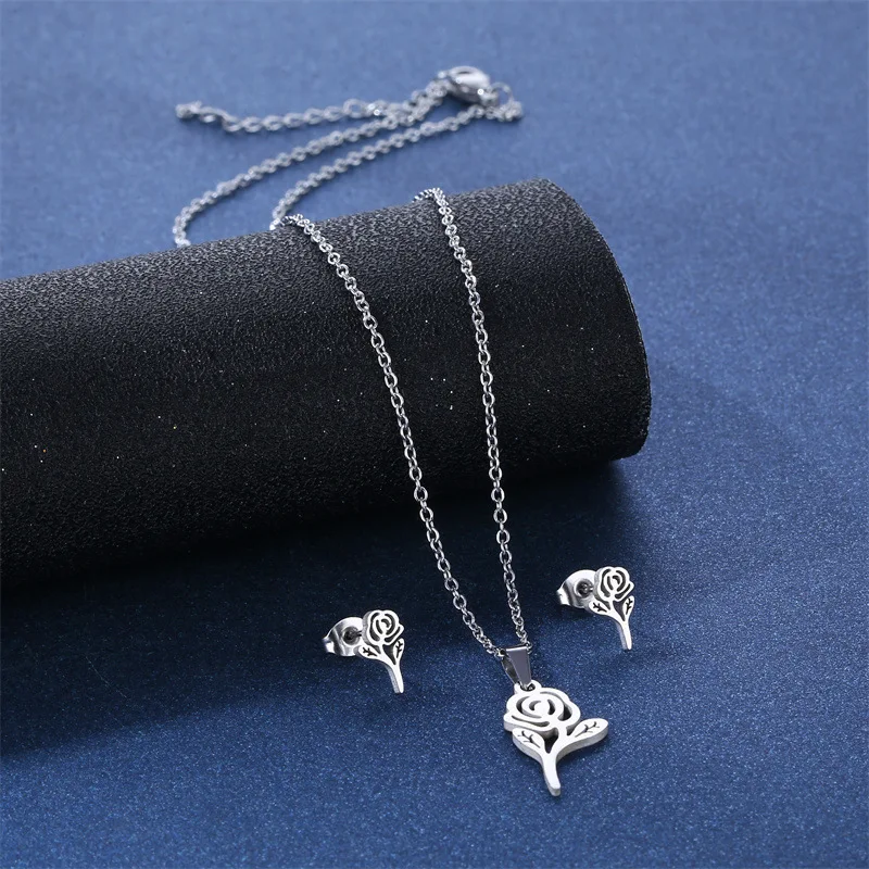 316L Fashion Rose Flower Necklace Pendant Stainless Steel Chain Jewelry Set Flower Earrings Necklace Women\'s Jewelry Gift
