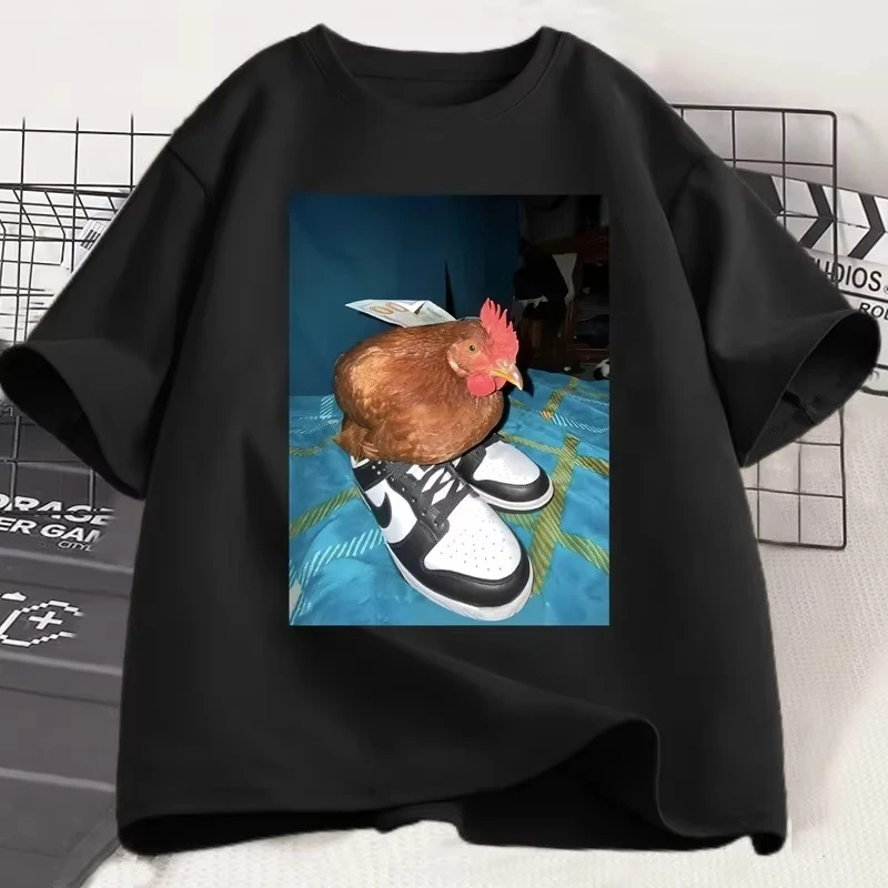 Camiseta de pollo goteado para hombre y mujer, camiseta estampada de pollo con zapatos, camisetas de manga corta a la moda Harajuku, ropa de calle