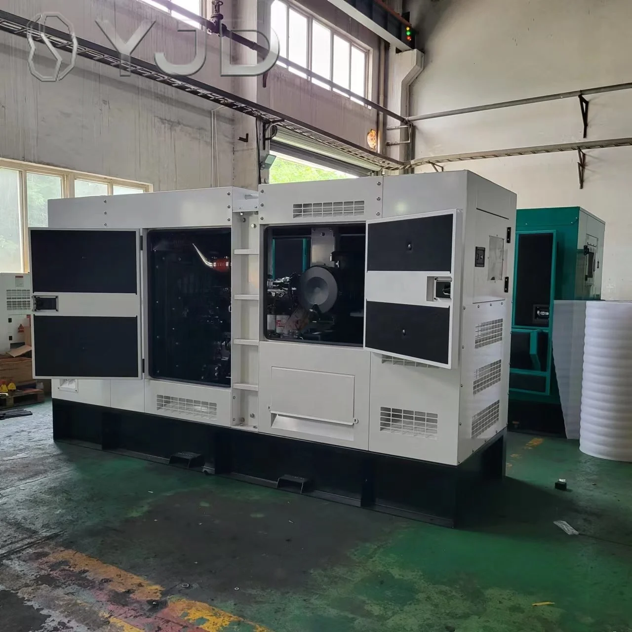 Powered by Shang-Chai Engine SC13G420D2  250KW 275KW 300KVA 350KVA diesel Generator