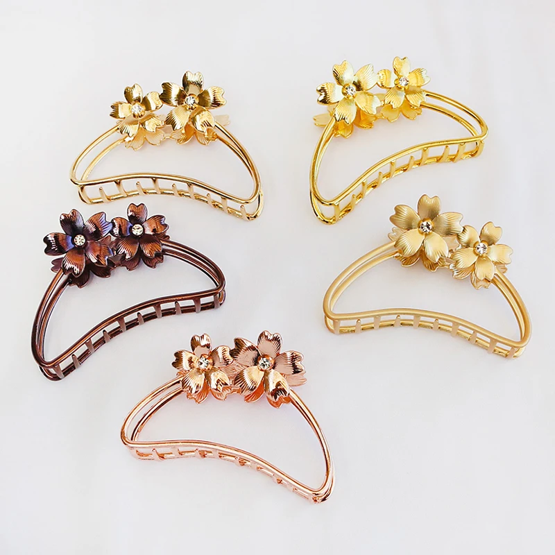 سبيكة مخلب شعر كبير زهرة مشبك شعر للنساء فتاة المشابك الشعر دبوس الشعر دش مخالب التصميم غطاء الرأس إكسسوارات الشعر