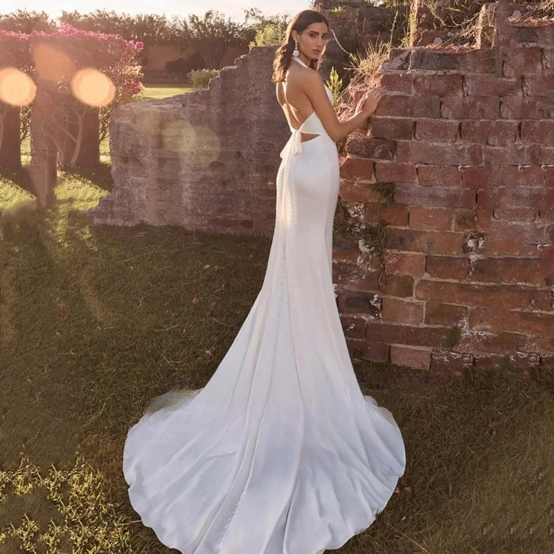 Robe de mariée sirène en satin moderne, robe personnalisée sur mesure, simple, licou, patients, quel que soit le train de balayage, sexy, col en V profond, ouvert B, 2025