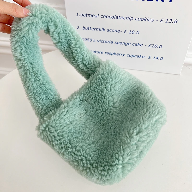 Faux Lamb Wool Women\'s Small Bucket Bags Winter Fashion Ladies Plush Shoulder Crossbody Bag Soft Furry Purse Female Handbags