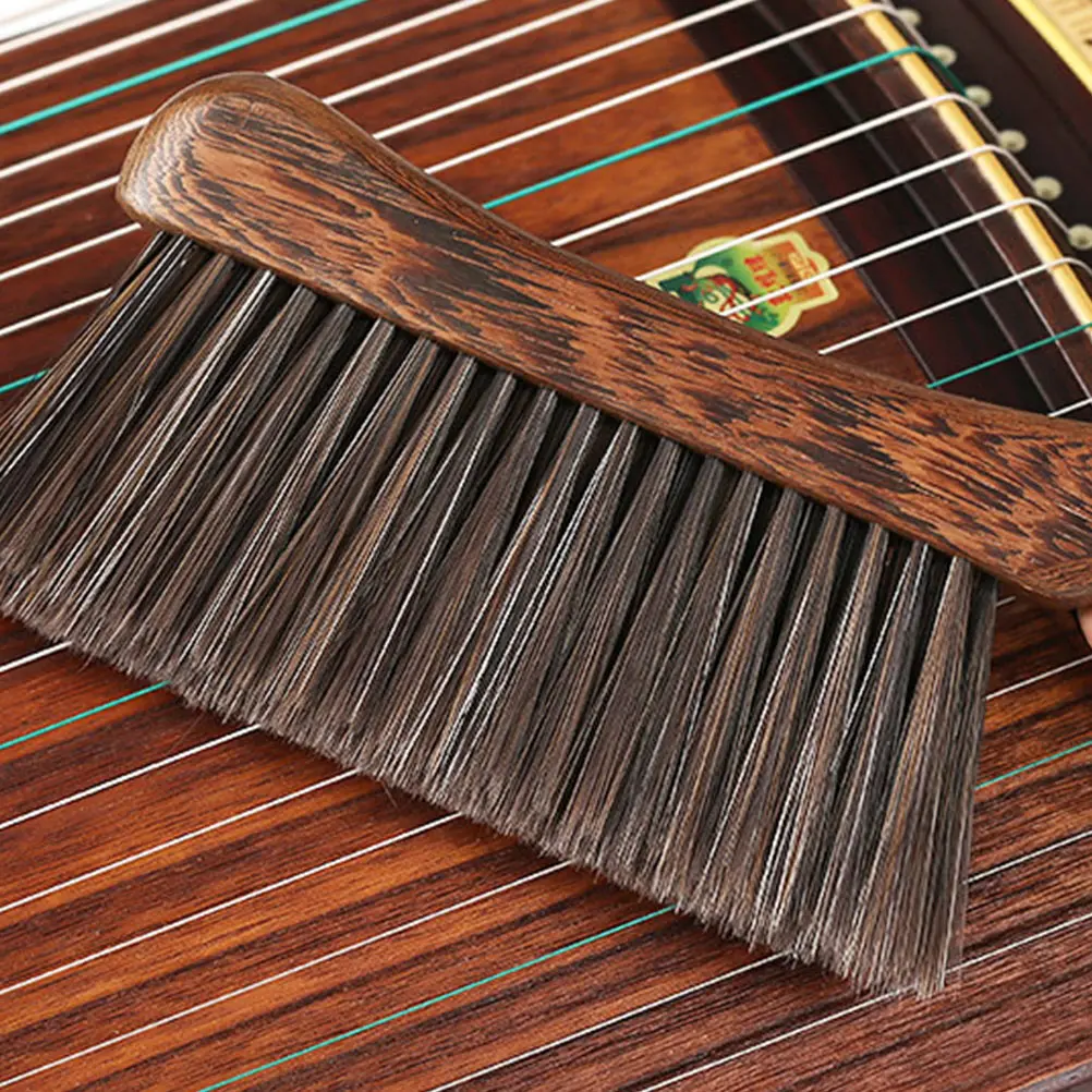

1Pcs Guzheng Cleaning Brush Coffee Color Soft Bristle Guqin Cleaner Durable Instrument Cleaning Accessory Dust Removal Tool